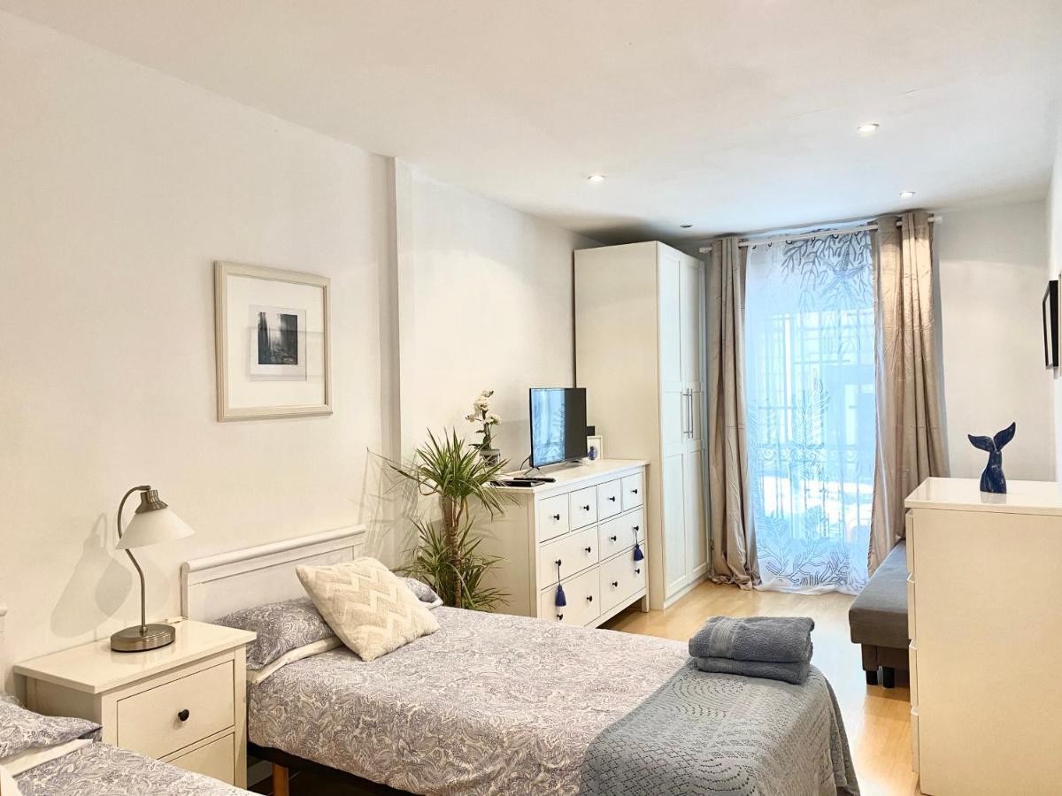 Nice Apartment Near Barcelona Center Exterior foto
